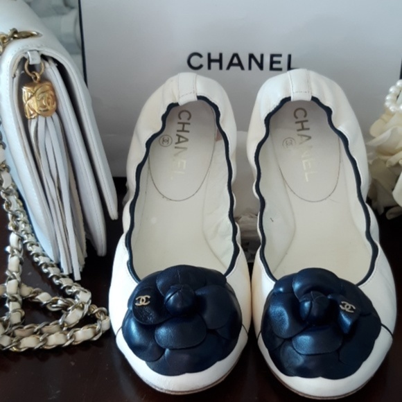 CHANEL Shoes - CHANEL Lambskin Camellia Cap Toe Ballerina Flats!